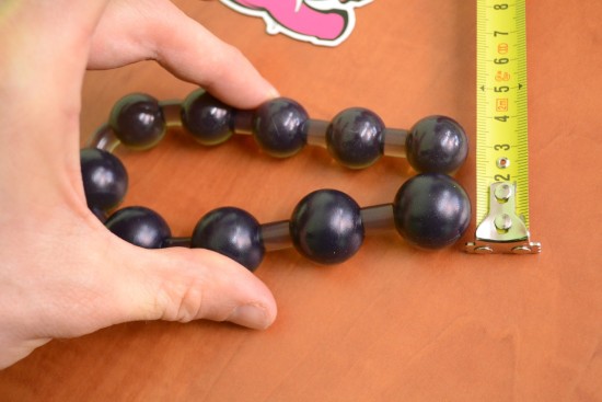 Analne loptice crne