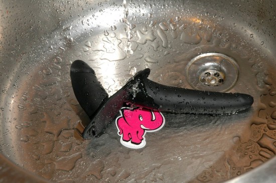 Clip-on penis Double Black - pranje
