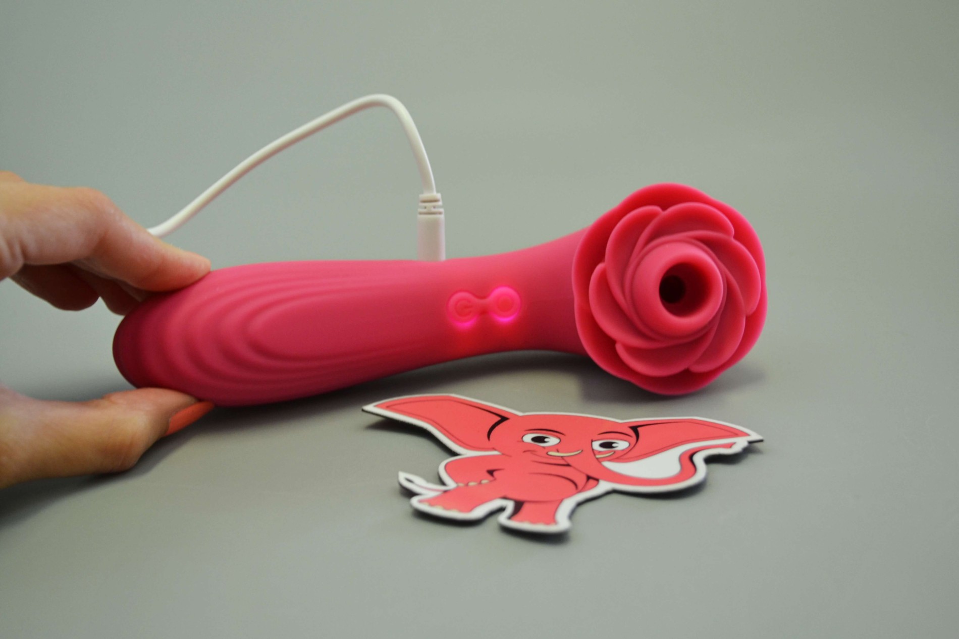 Obožavajte Lilien II. tlačni vibrator (15 cm), punjenje