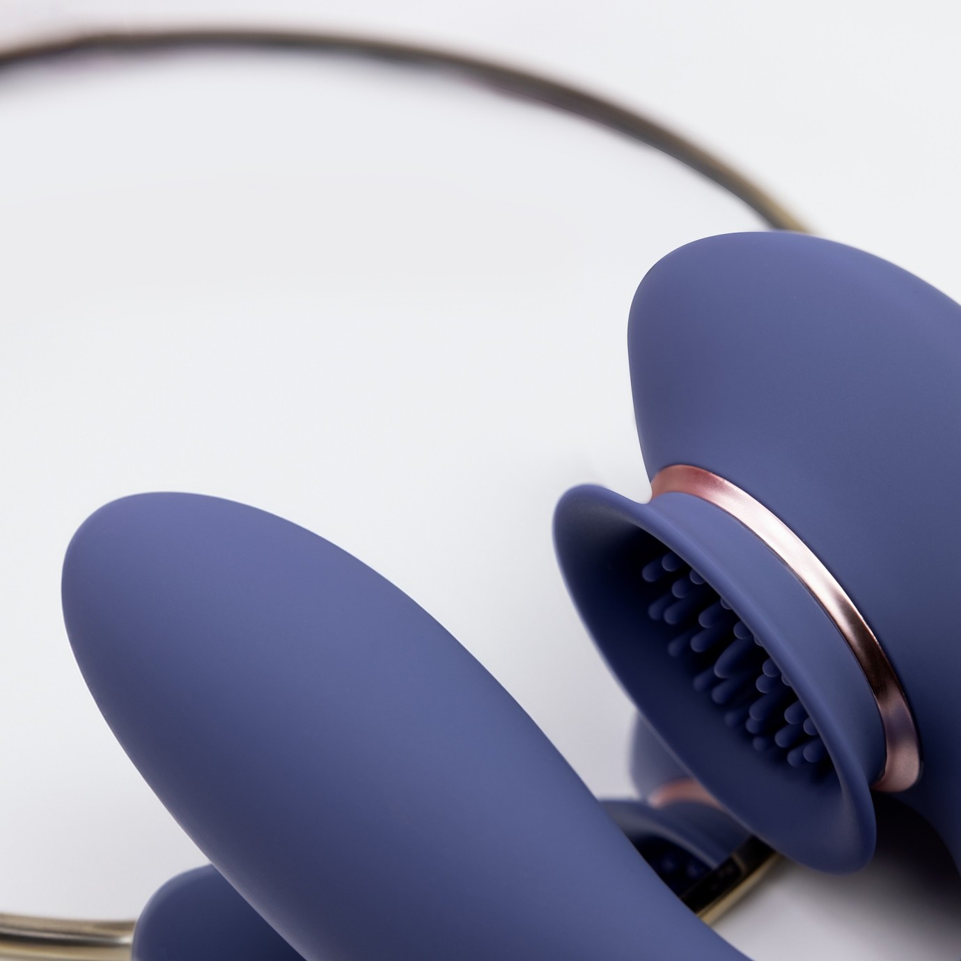 Twitch 3 - Punjenje Vibratora i Usisavanje - Plava/Siva