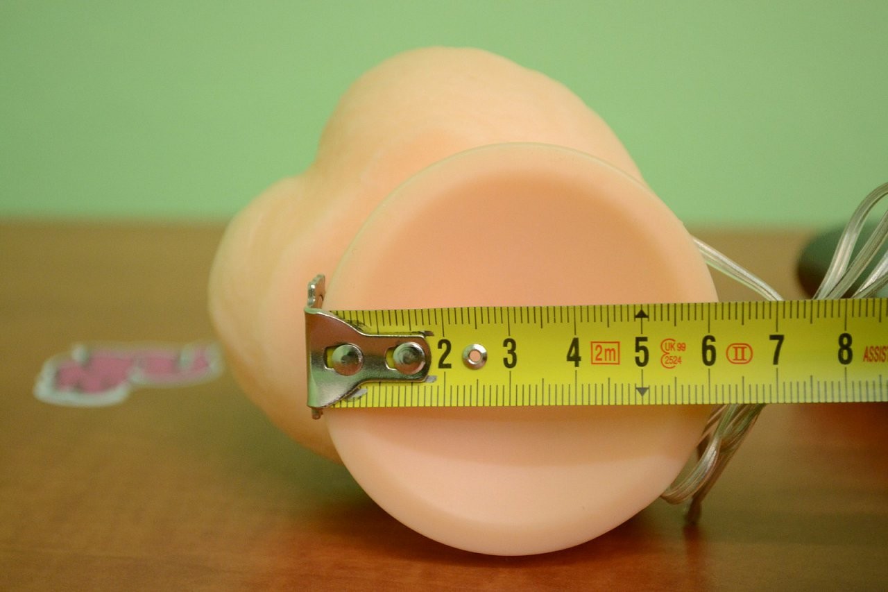 Cyberskin vibrator s vakuumom 21