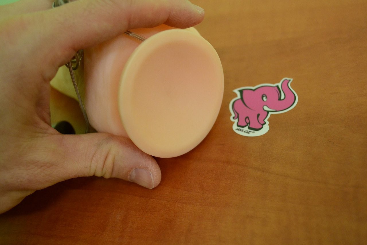 Cyberskin vibrator s vakuumom 21