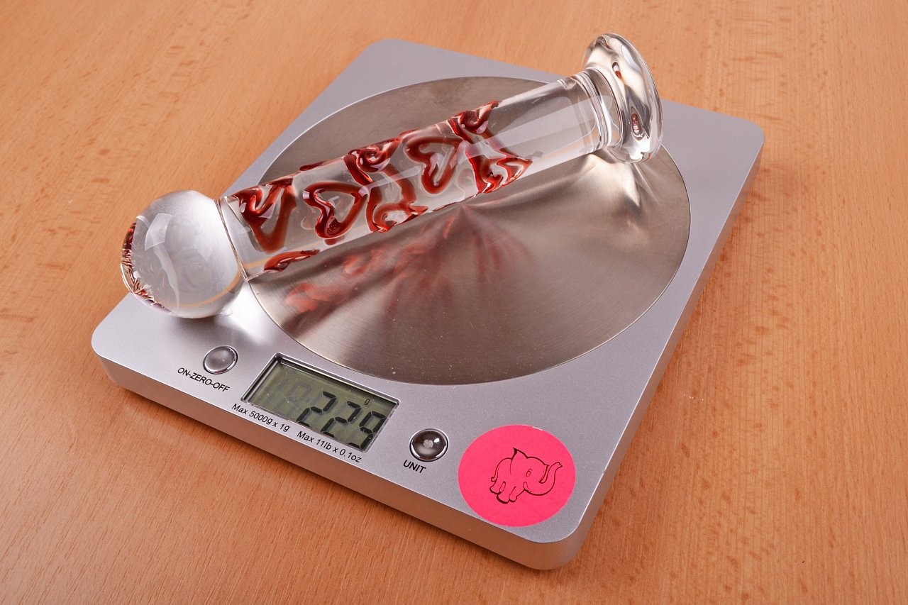 Stakleni dildo Arts Clair Amour na vazi