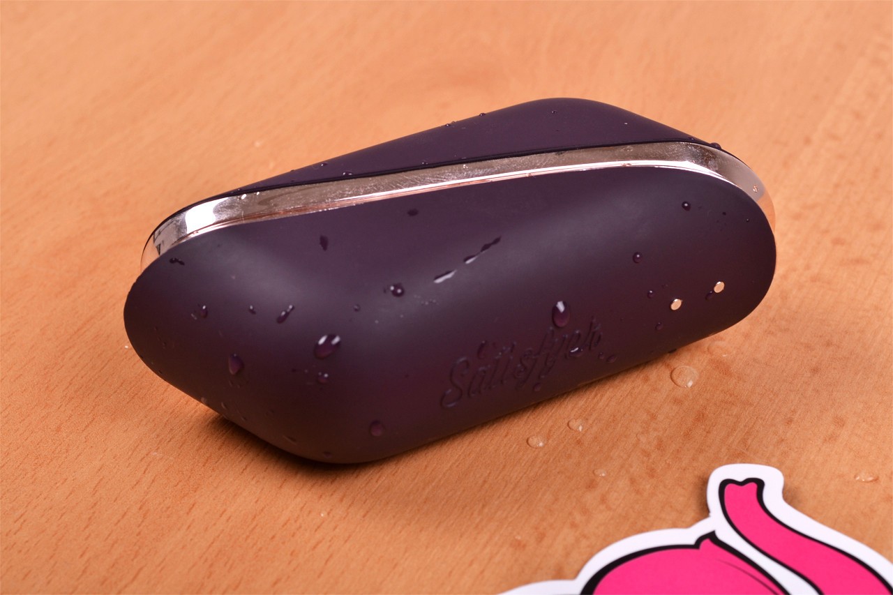 Satisfyer Pro Traveler, zatvoreno