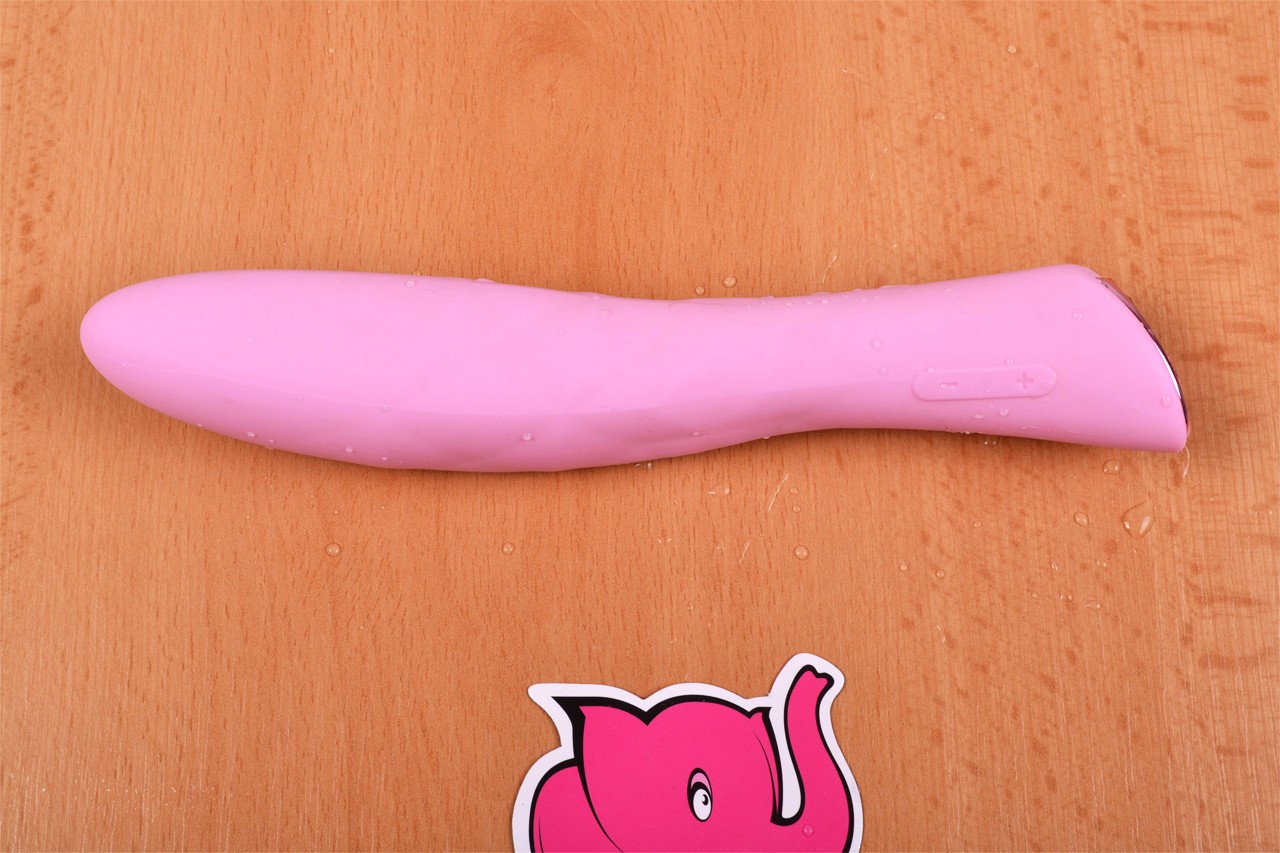 Silikonski vibrator Pink Lover, na stol