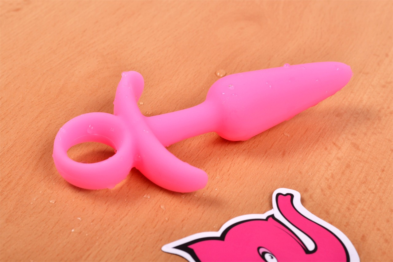 Ružičasti sjajni čep za guzu - veliki