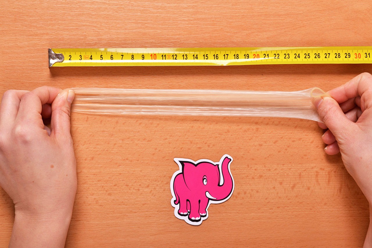 Wingman kondomi - rastezanje kondoma