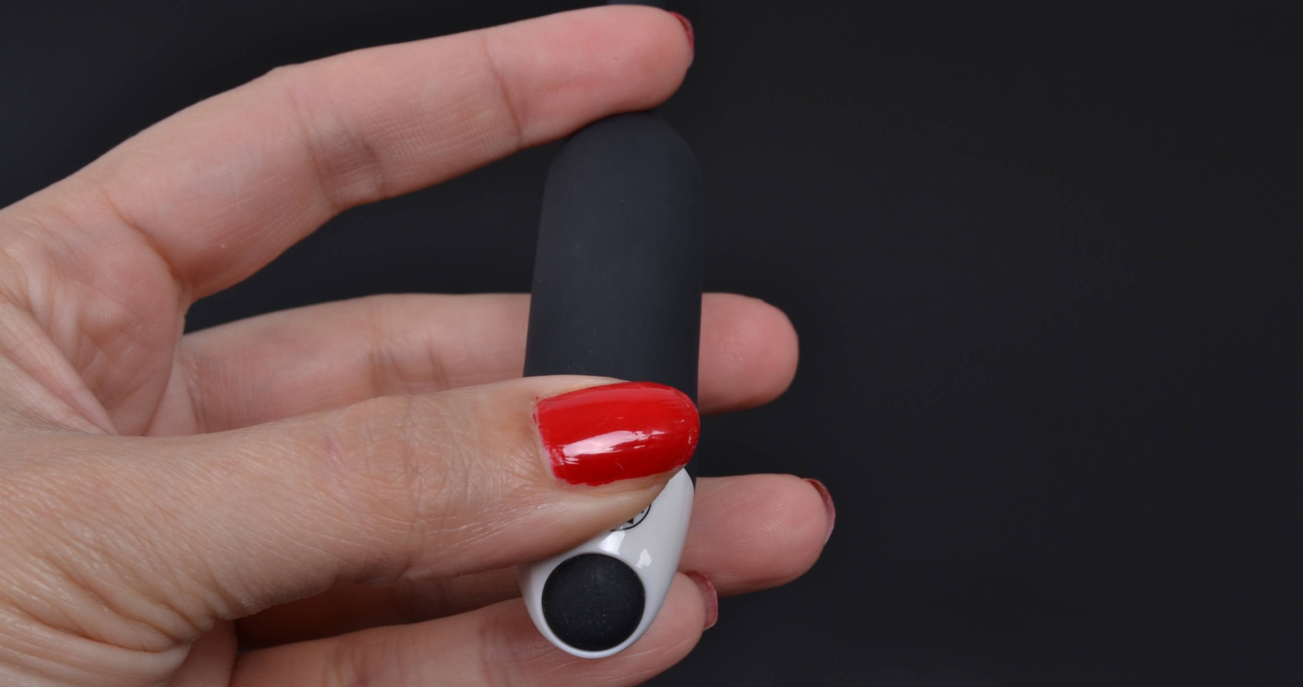 Darkness Vibe vibrirajući dilatator, kontrola