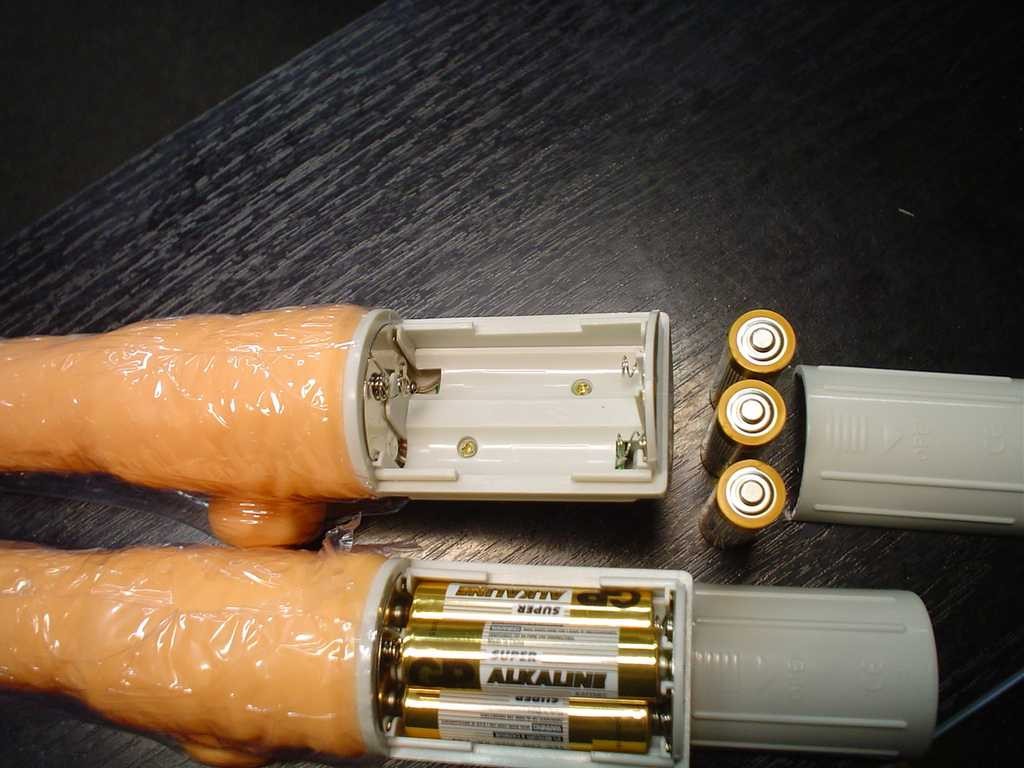 Rotirajući gel vibrator s testisima 26 cm