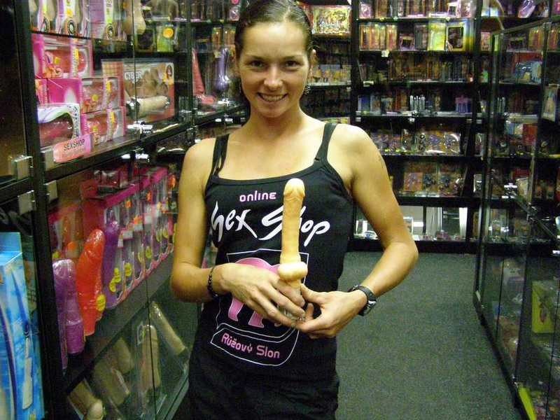 Rotirajući gel vibrator s testisima 26 cm