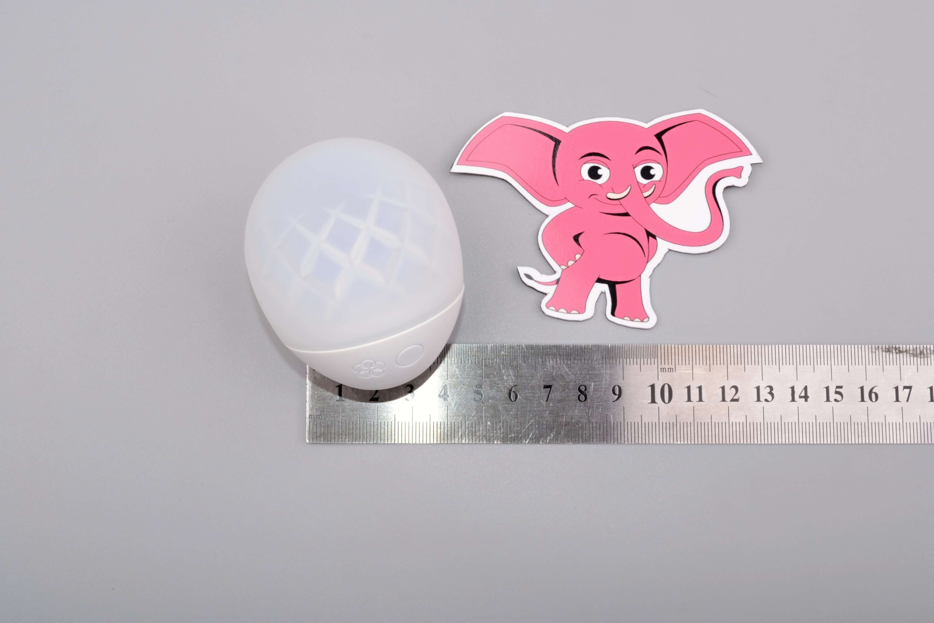 Tenga Iroha Ukidama svjetleći masažni vibrator, dimenzije