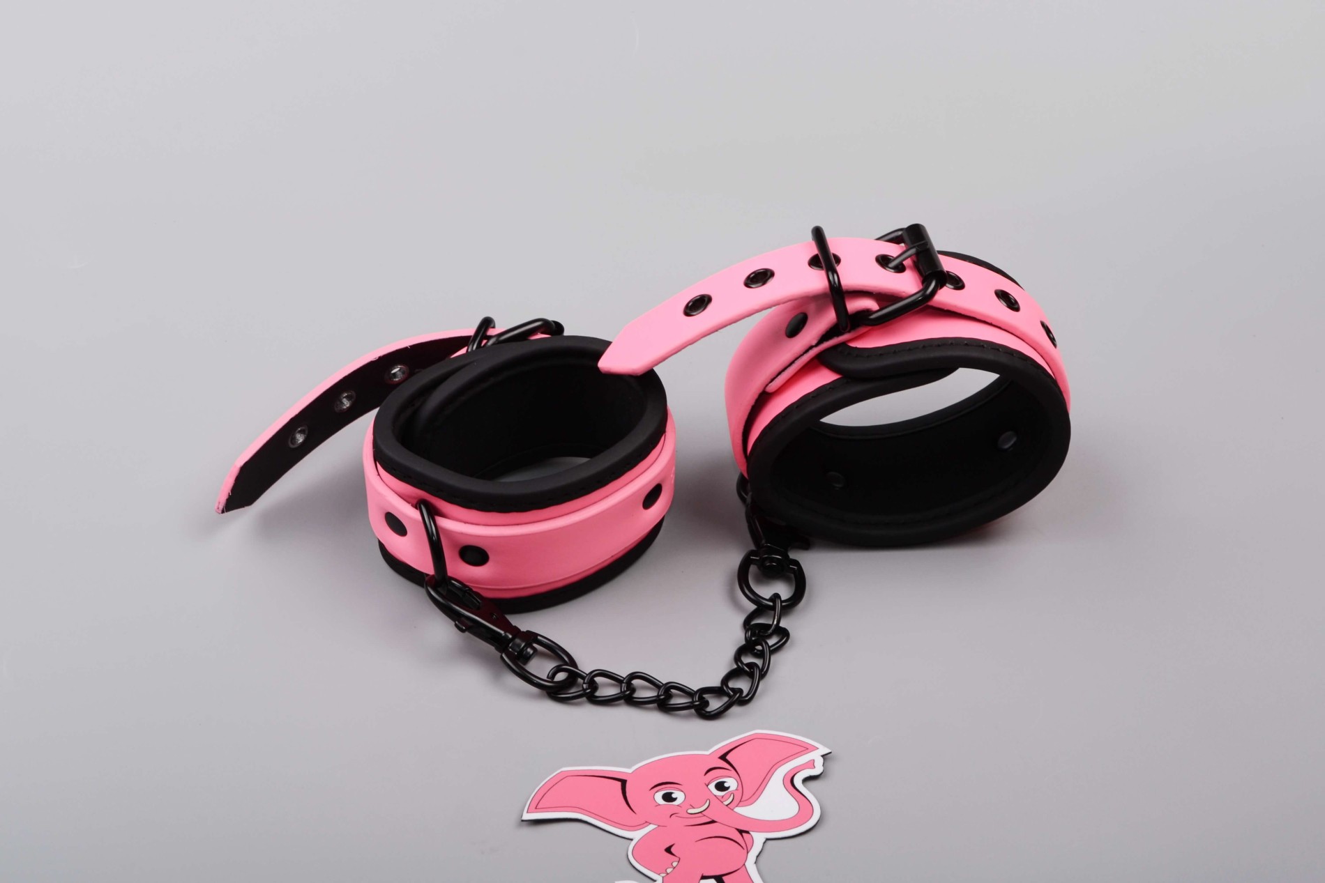 Ružičaste Baddie svjetleće manžete za noge