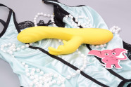 Pčelinji vibrator za klitor
