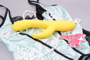 Vibrator s klitorisnom projekcijom Bee