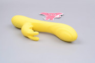 Vibrator s klitorisnom projekcijom Bee