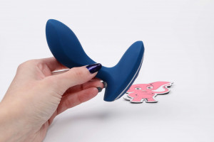 Analni čep za masažu prostate Rapture P s daljinskim upravljačem (11 cm) + poklon Analni gel 15 ml