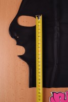 LateX maska sa tri rupe - mjerimo